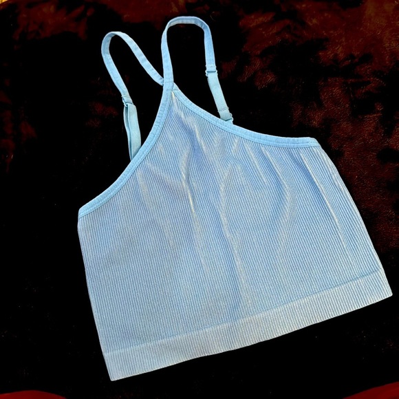 Colsie Tops - Colsie cropped halter top